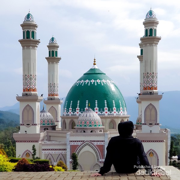 Musholla Nurul 'Afiyah: Tempat Ibadah yang Menyatu dengan Kehidupan Warga Cilacap